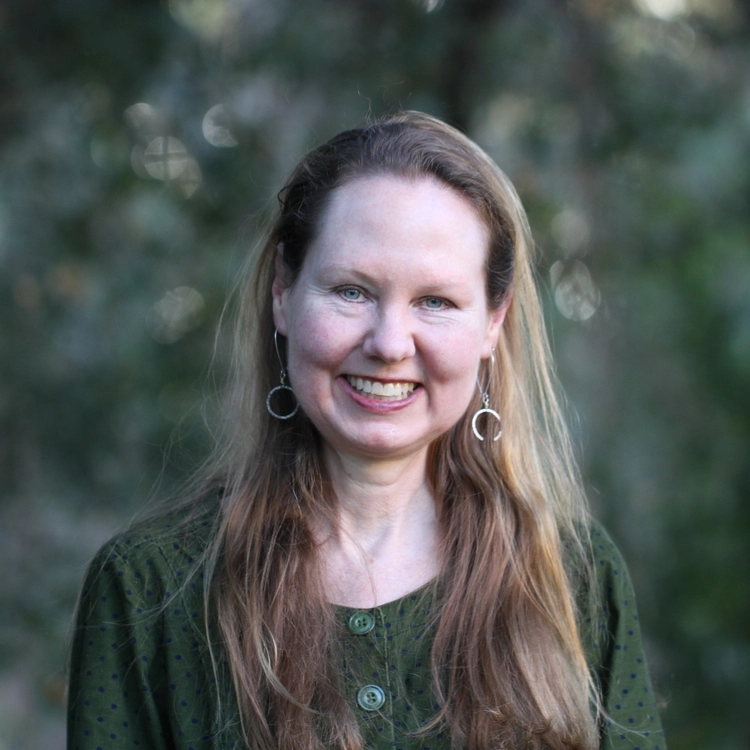 Clare Tuma